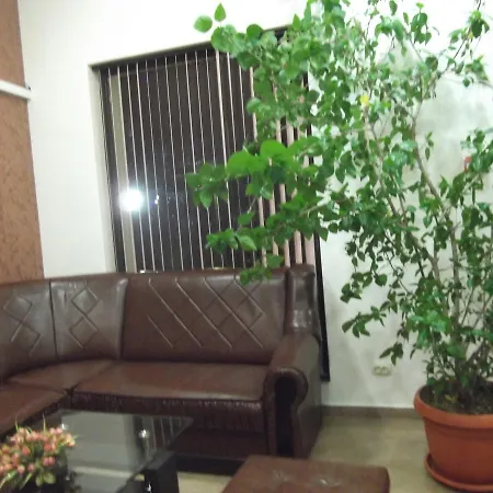 Enchevi Hotel Kirkovo (Kardzhali)