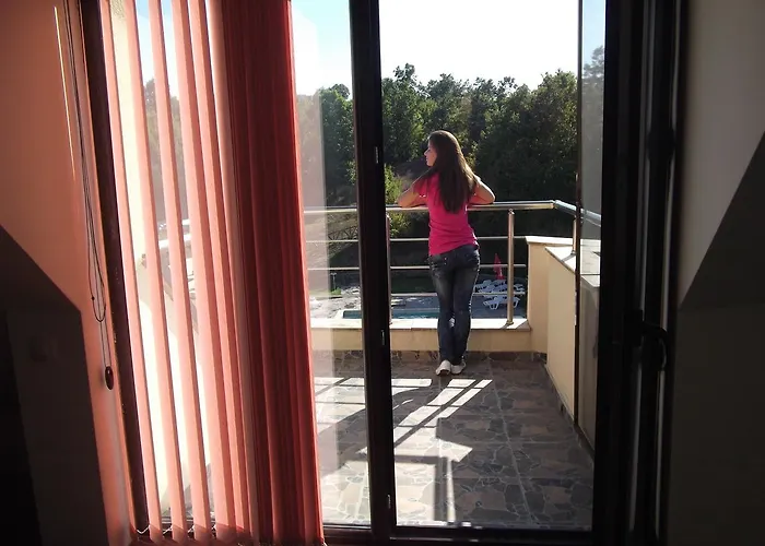 Hotel Enchevi Kirkowo