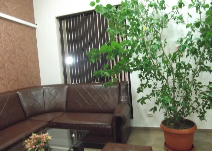 Enchevi Hotel Kirkowo